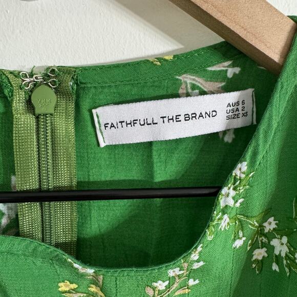 Faithfull the Brand Emilia Green Floral Print
Midi Dress Size 2 - Picture 4 of 13